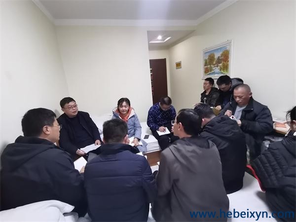 地质党支部把组织生活会开进野外一线